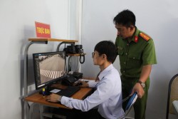 Thông qua thực hiện Đề án “Xã hội hóa camera an ninh”, phường Mỹ Phước (TX.Bến Cát) đã lắp đặt nhiều “mắt thần” tại các vị trí trọng điểm, từ đó giúp...